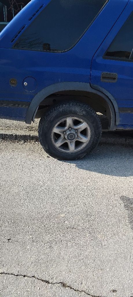 Opel фронтера 1995г.