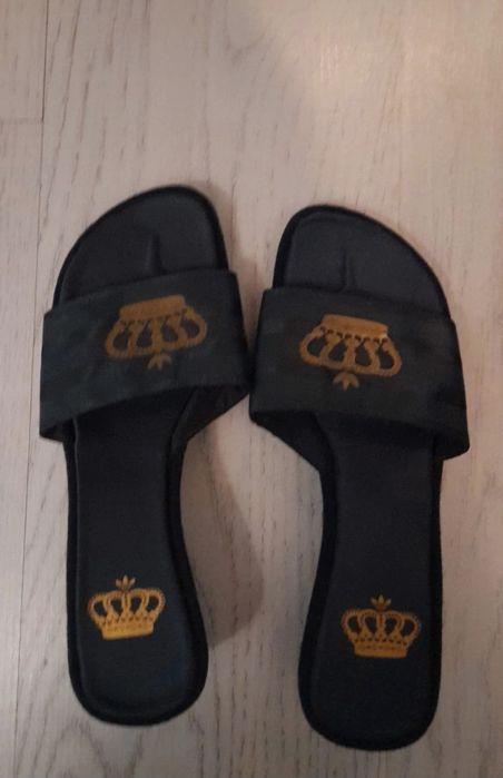 Papuci adidas negrii