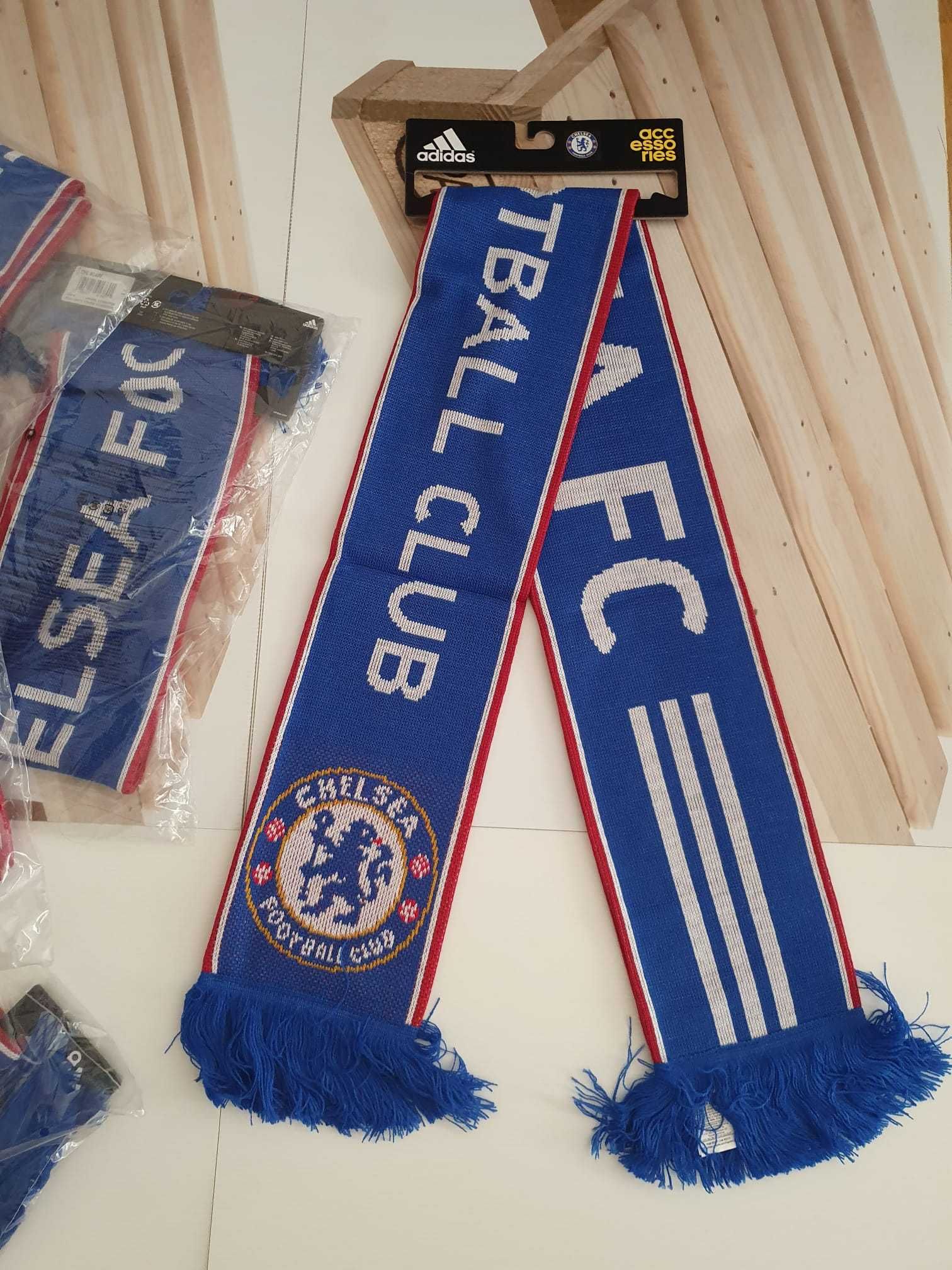 Vand fulare Adidas Chelsea originale noi cu eticheta