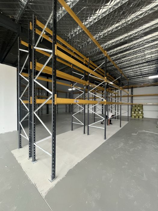 Rafturi metalice noi si sh