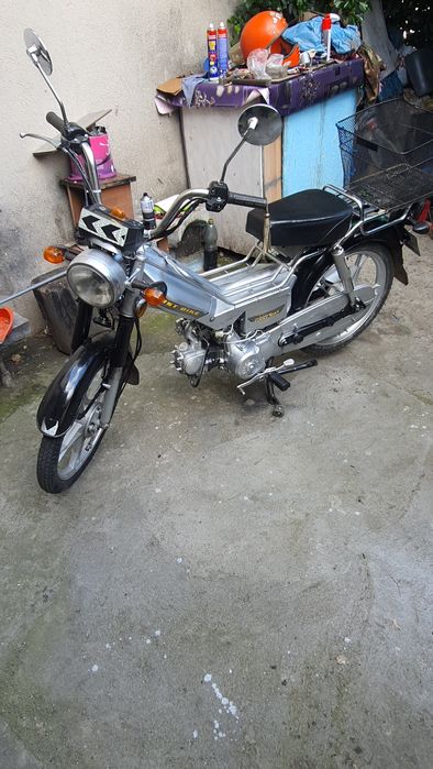 De vânzare scuter First Bike Activ