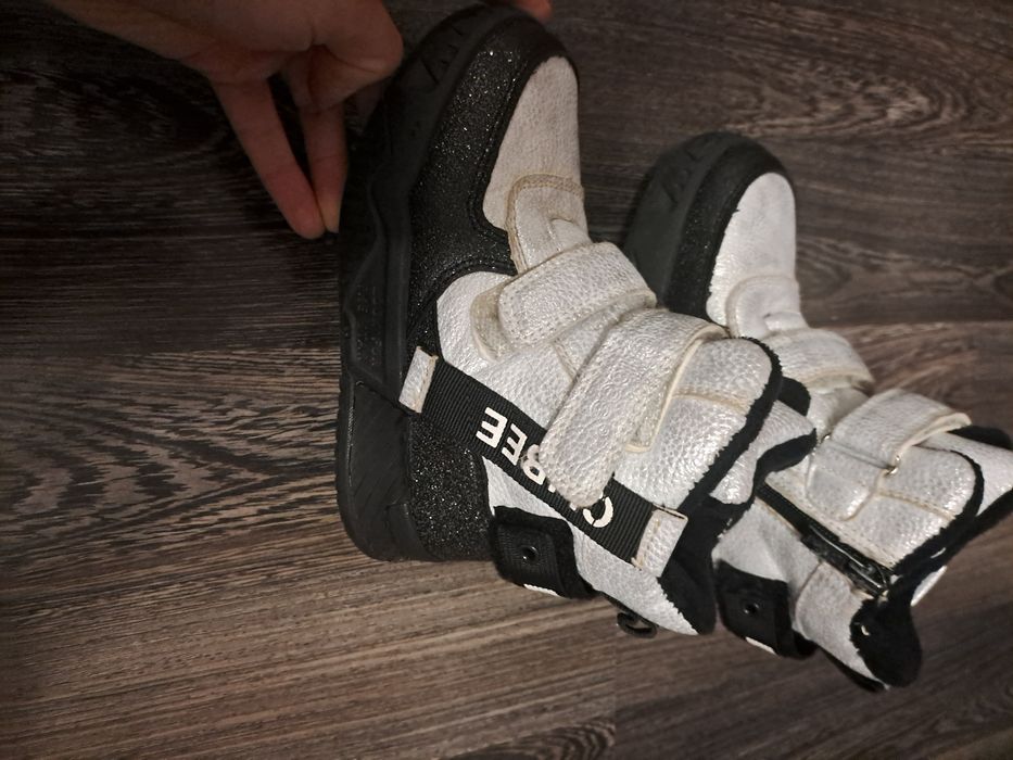 Детски боти и маратонки Адидас -  30номер