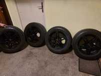 Vand set jante cu cauciucuri in strare foarte buna 215 60 R 16