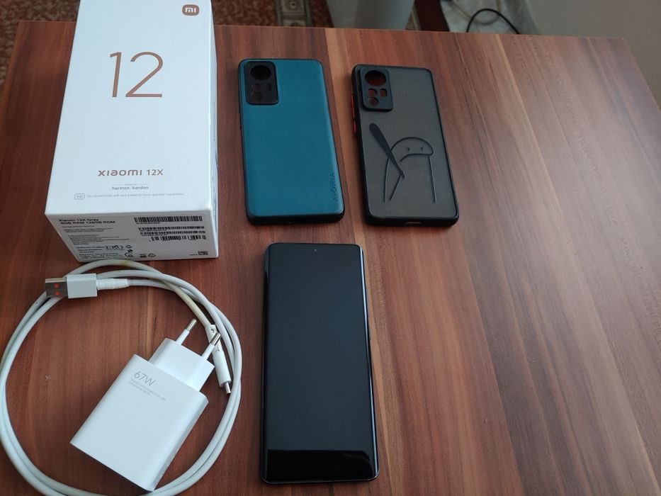 Xiaomi mi 12x комплект с два кейса