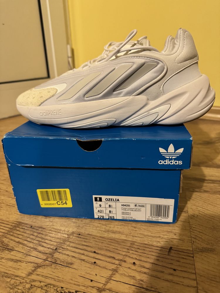 Adidas Ozelia Sneakers