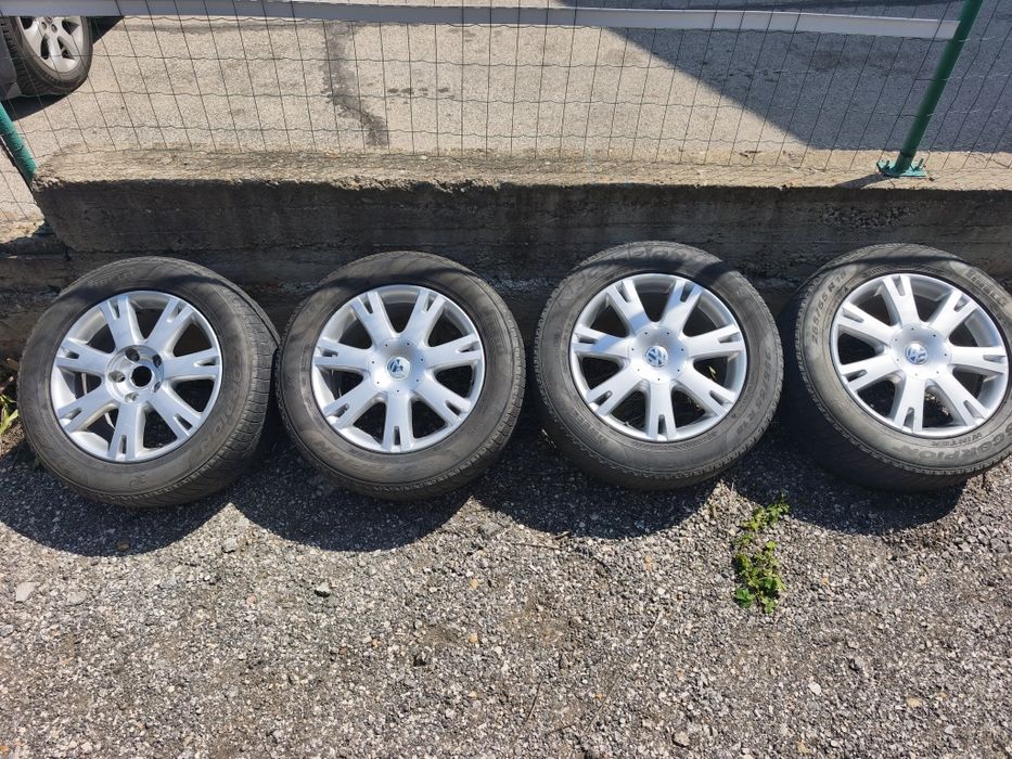 Продавам оригинални лети джанти за Volkswagen Touareg 18"