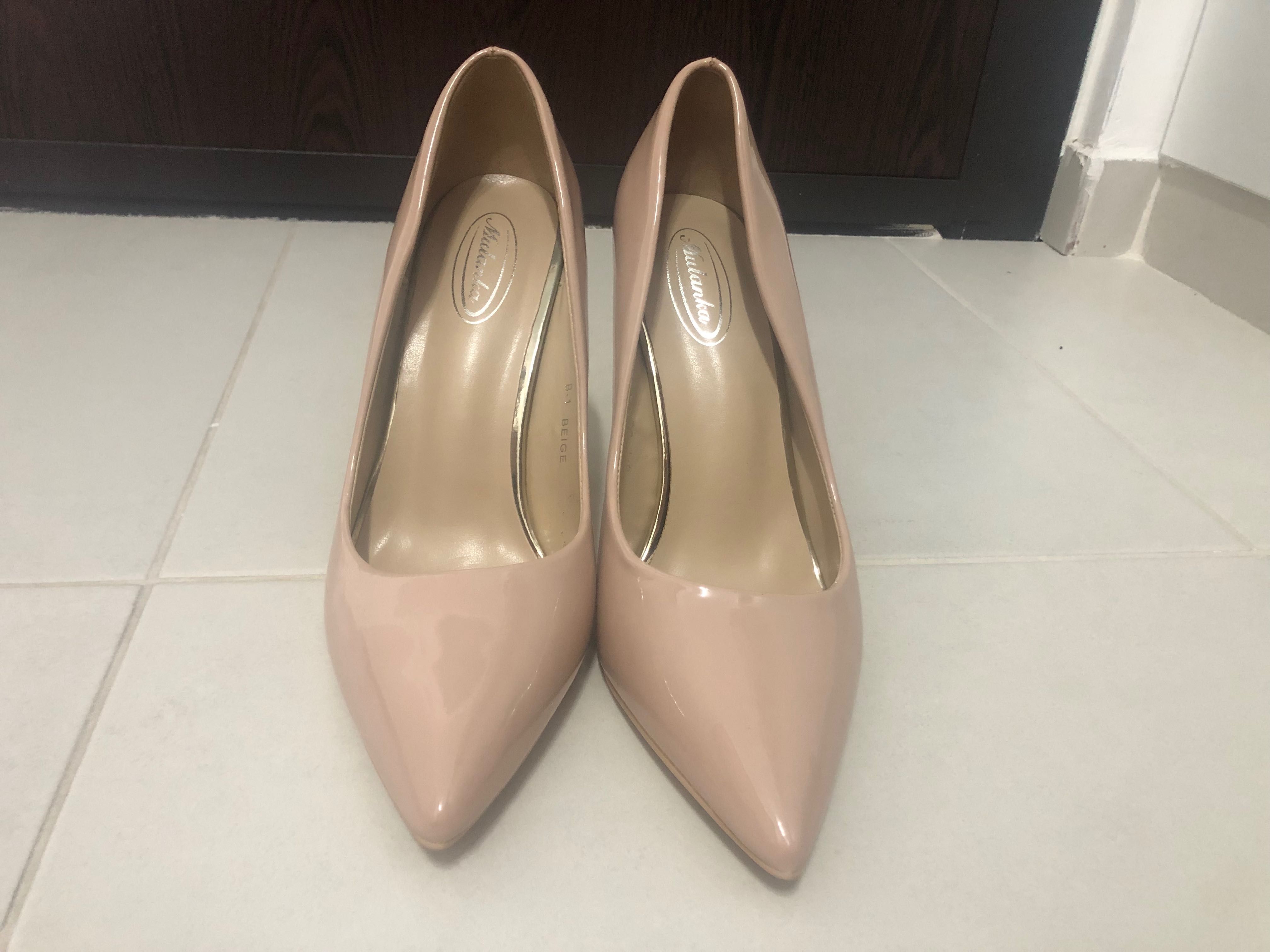 Pantofi stiletto roz prăfuit