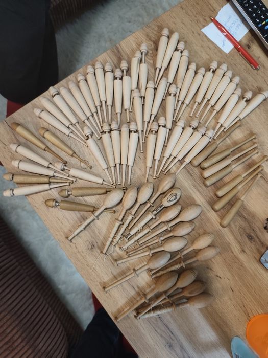 Совалки за калоферска дантела 10 броя 20 лв