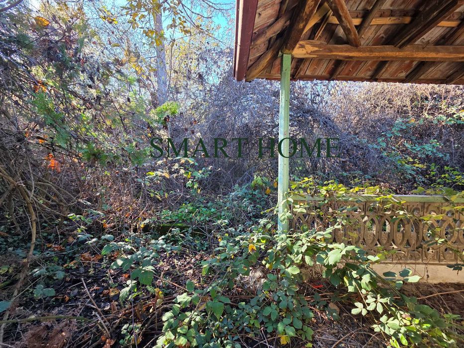 Двуетажна къща в с. Джулюница!