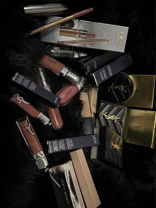 Гримове на марки и фиби dior