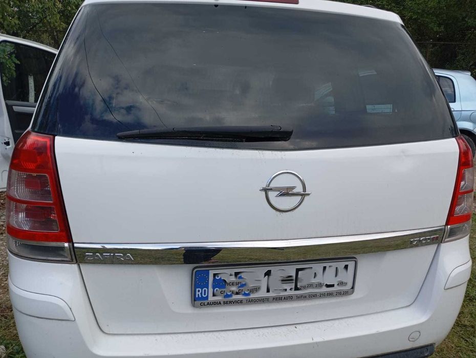 Vand Opel Zafira B, 125 CP, 2009, E5,7 locuri