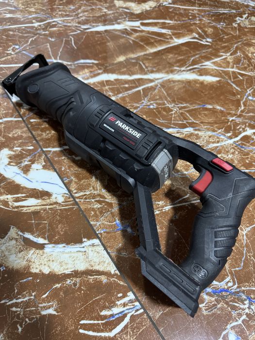 Fierastrau sabie Parkside Brushless