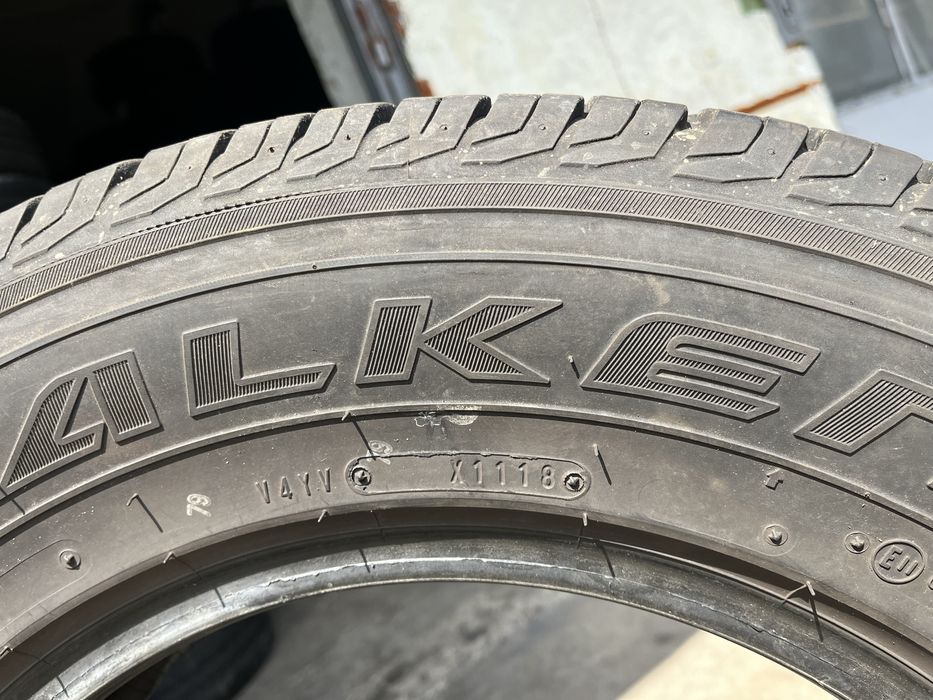 4 бр. летни гуми 215/70/16 Falken 2x7 mm 2x6 mm DOT 1118