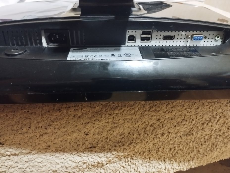 Samsung ld220z монитор