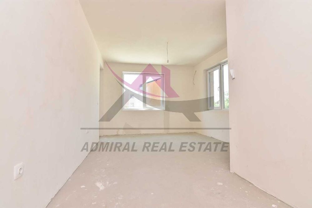 Продава се Двустаен апартамент в Варна, Изгрев - 58 кв.м за 1863 €/кв.м - Снимка #1