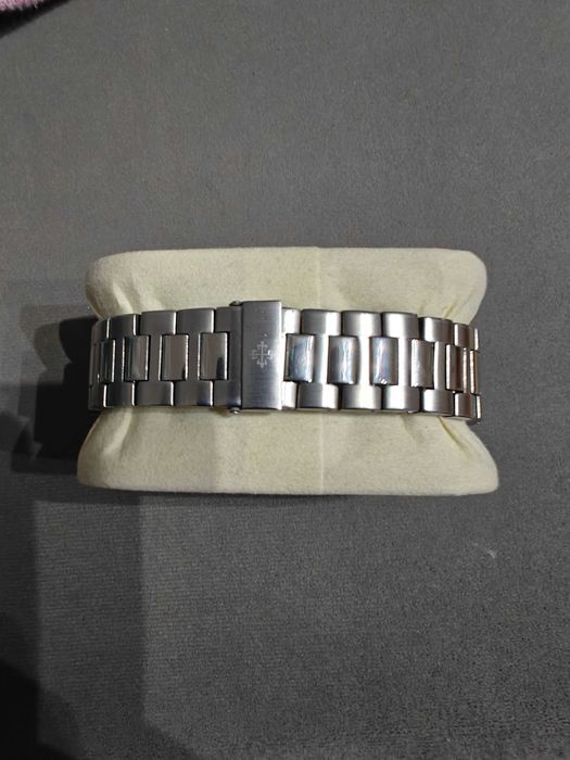 Patek Philippe Nautilus като нов