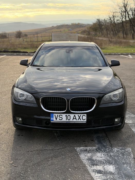 BMW F01 Seria 7 / 3.0 diesel / 4 butoane / Schimb