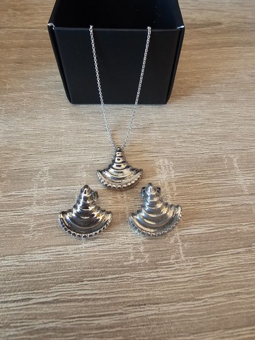 Комплект бижута - колие и обици