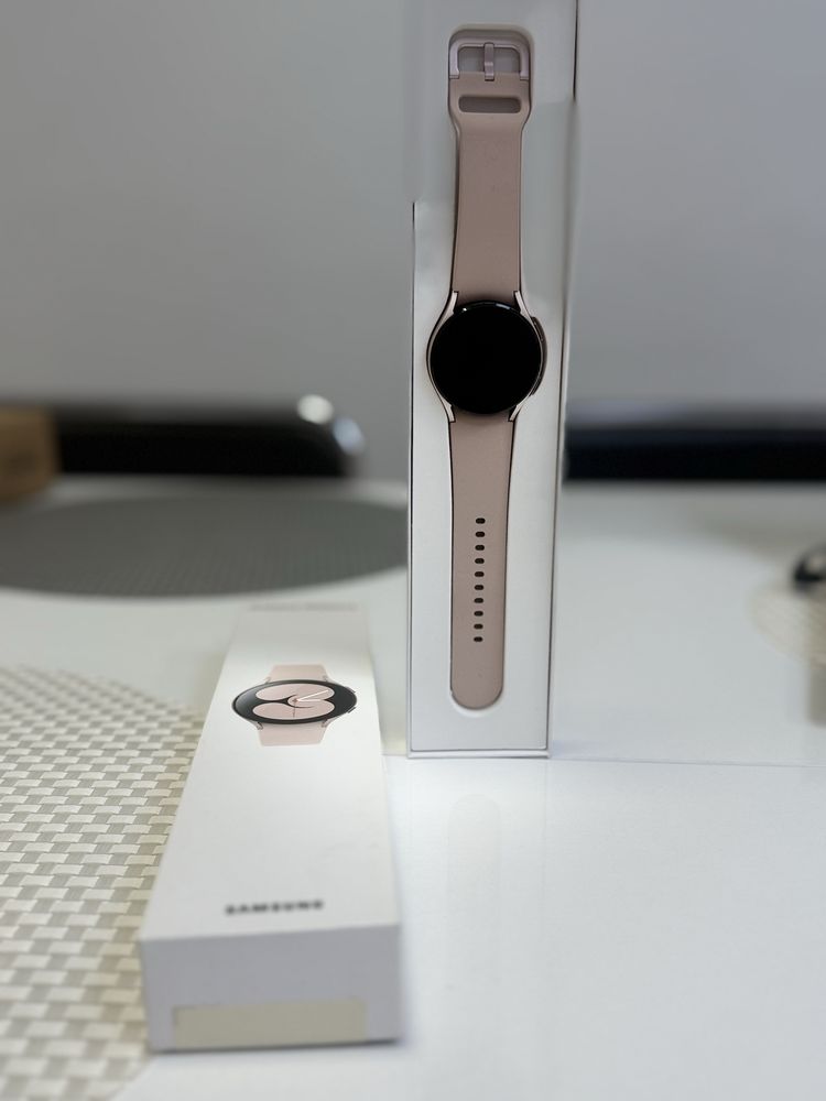 Samsung Galaxy Watch 4