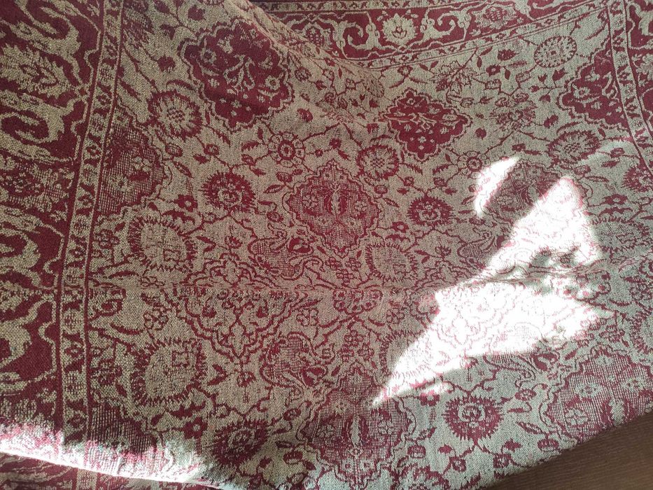 НОВ! Двулицев Килим!!!