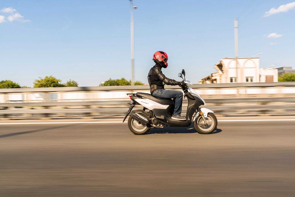 SYM ORBIT 2-50 Правав ва номер талаб этилмайдиган скутер