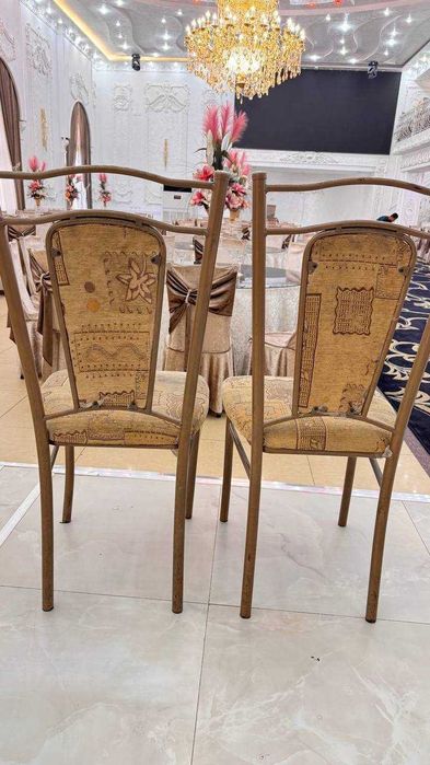 Стулья металлические б/у, 250 штук + Чехлы в подарок! SROCHNO