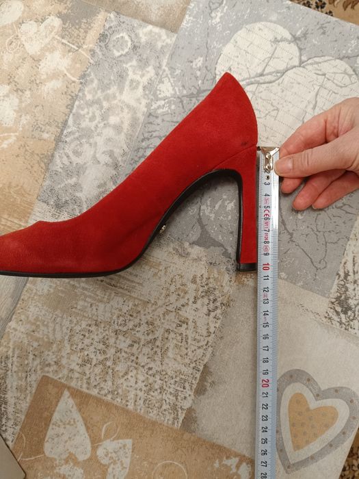 Дамски обувки с ток официални