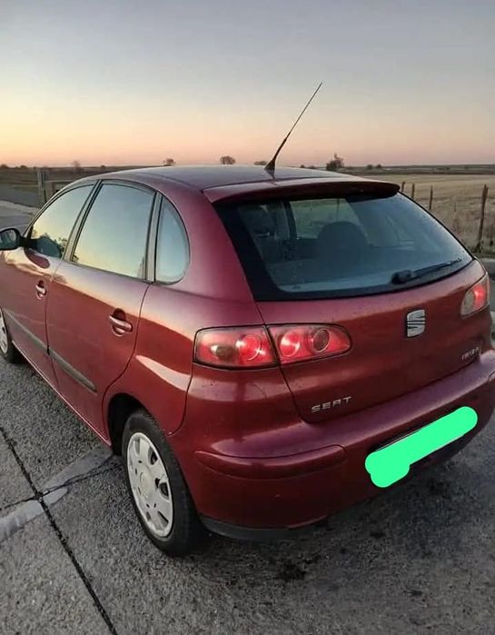 Seat Ibiza  rosu