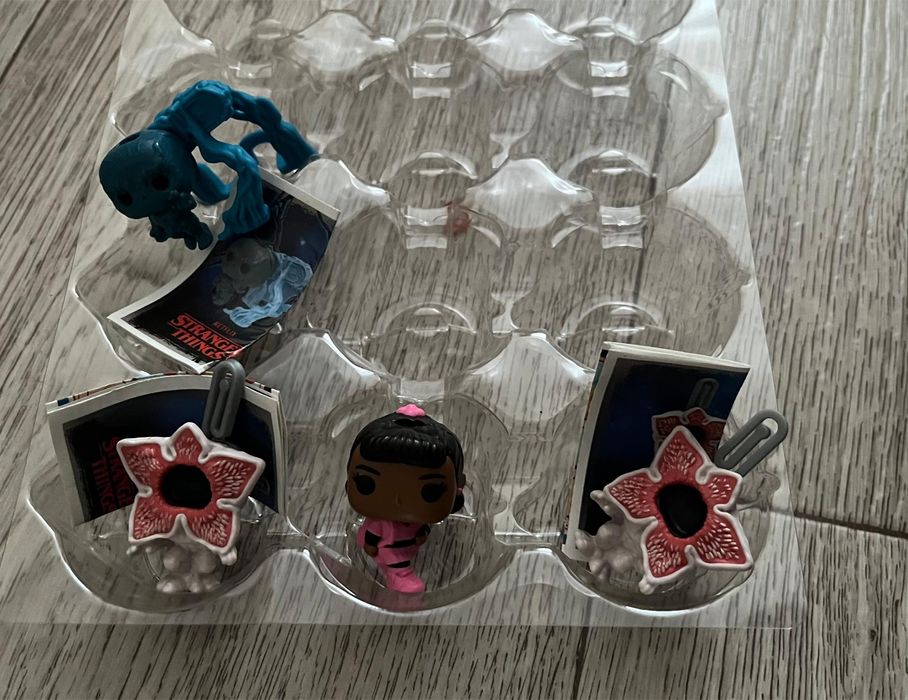 Kinder joy очень странные дела