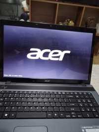 Laptop Acer 17 inch.