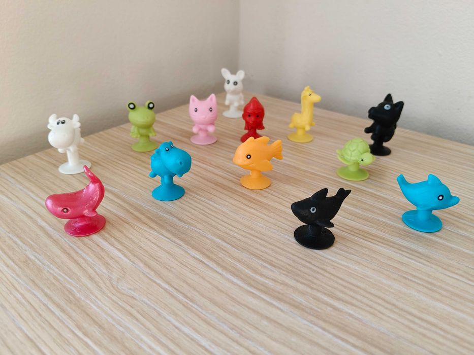 Лот стикита от различни колекции