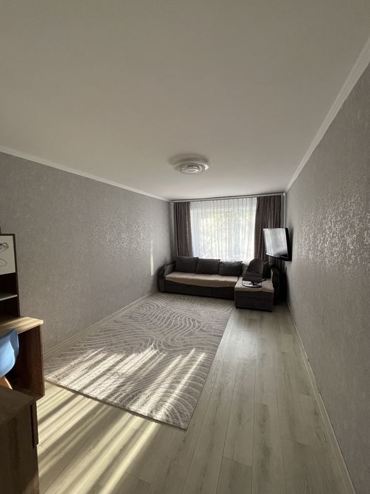 Меняю на частный дом либо на 3х комнатную квартиру с доплатой