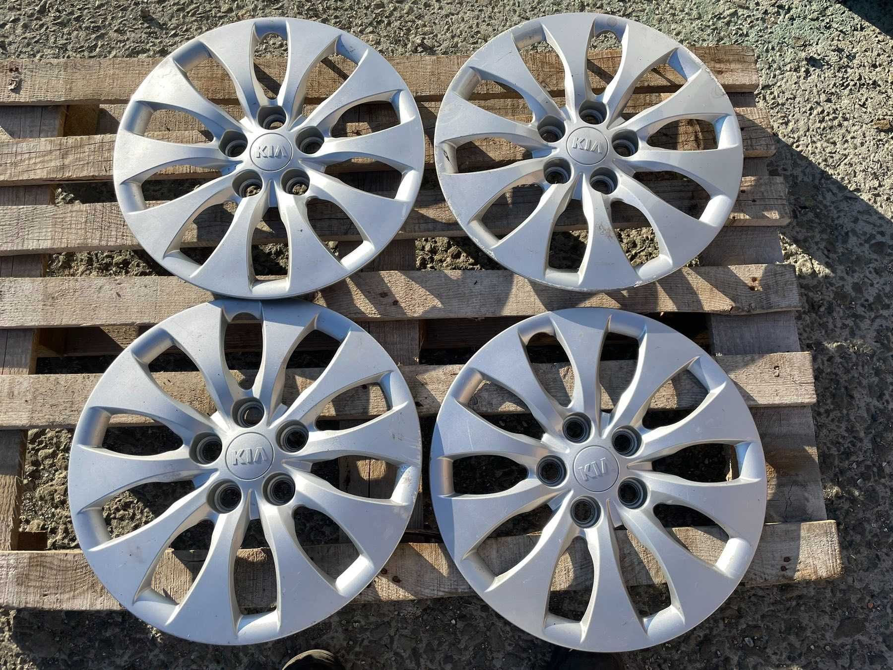 16 цола Тасове KIA CARENS Кия Каренс Оригинал 52960 A4000