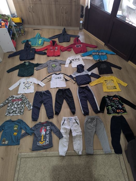 Голям лот дрешки р.4-5 год.