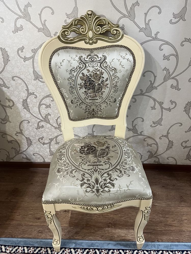 Продам стулья 10 шт