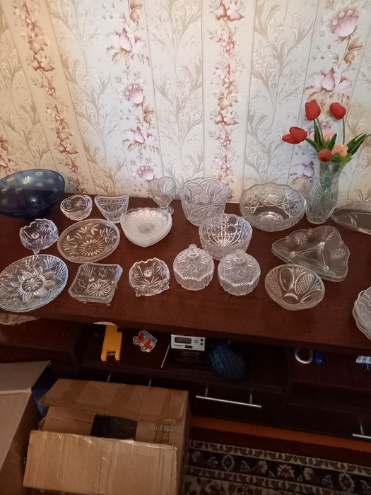 Продам посуду, вазы