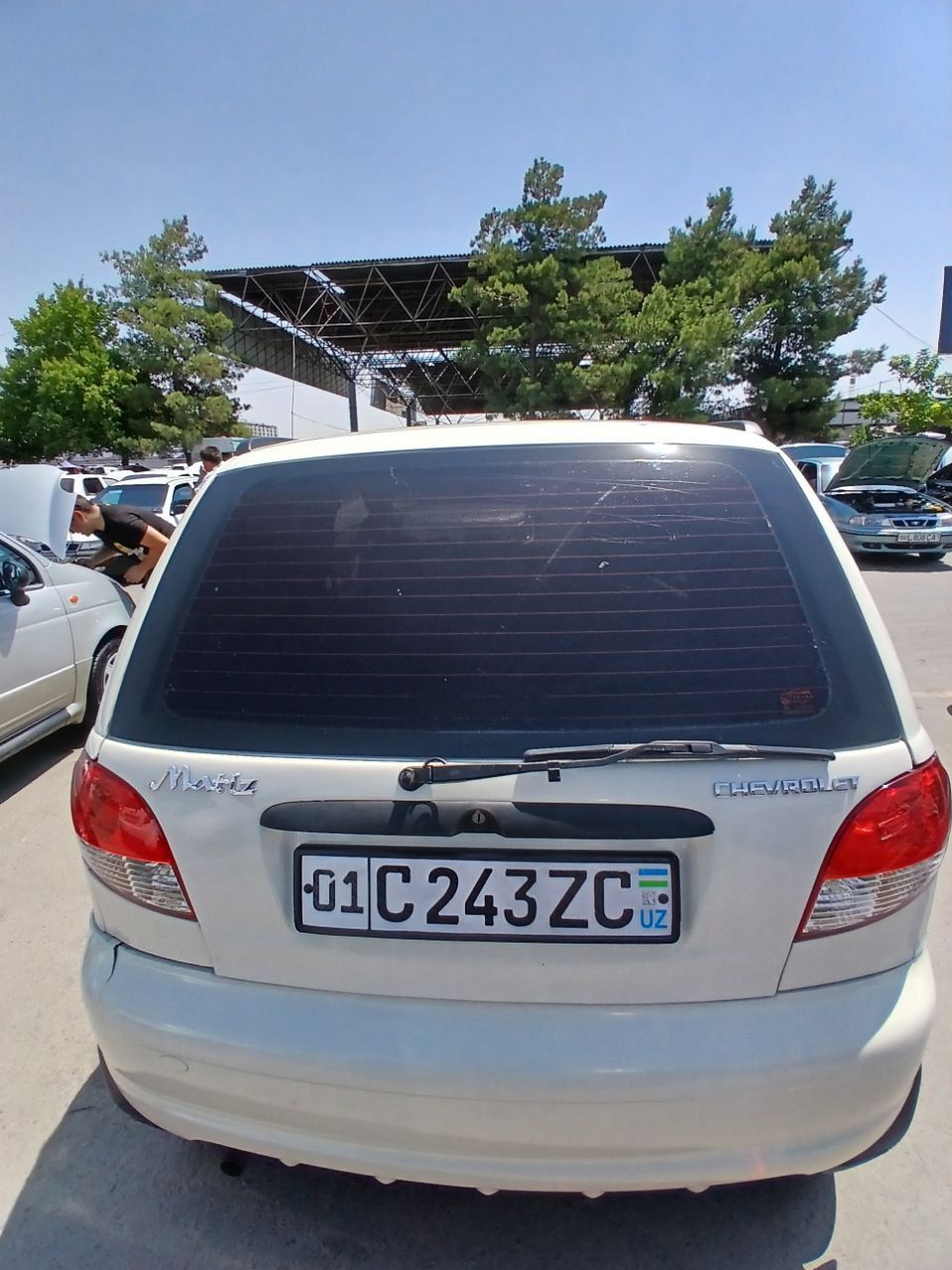 Matiz sotiladi mx