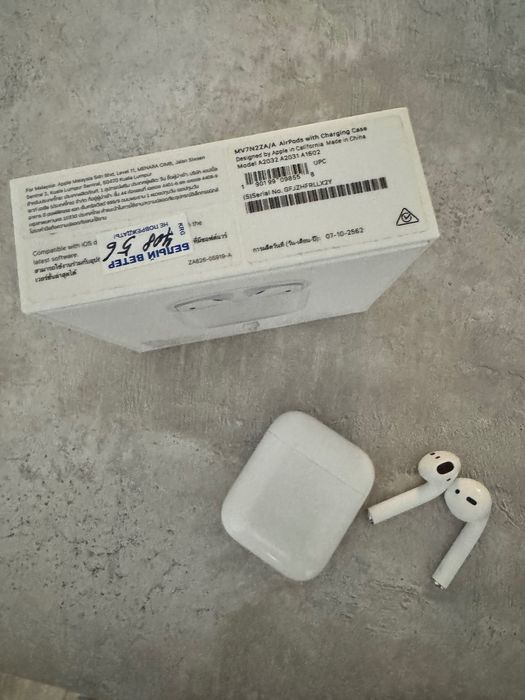 AirPods 1 поколение
