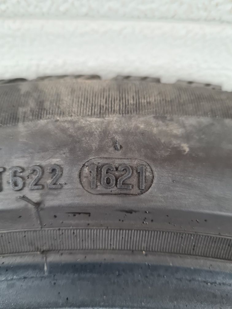 Зимни гуми 4 броя PIIRELLI SnowControl 3 195 55 R17 дот 1621