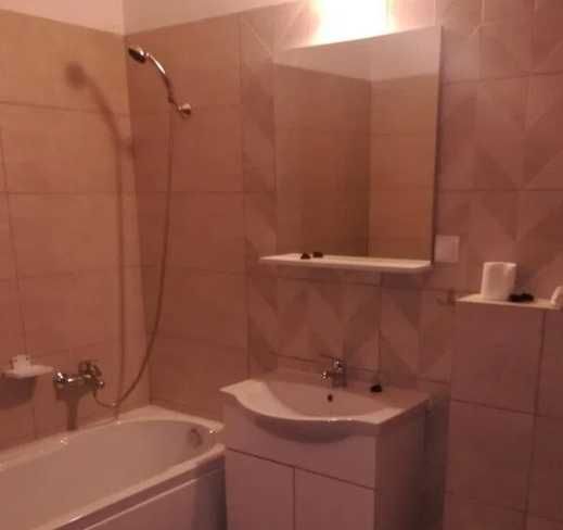 Дава се под наем Едностаен апартамент в Пловдив, Южен - 26 кв.м за 102 € - Снимка #2