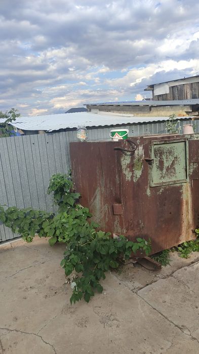 Продам емкость для воды чан