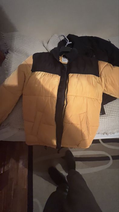 Зимно яке на H&M