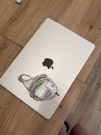 Apple Macbook Air M2