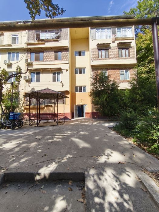 Сдаётся квартира 2/4/4 Ц-4