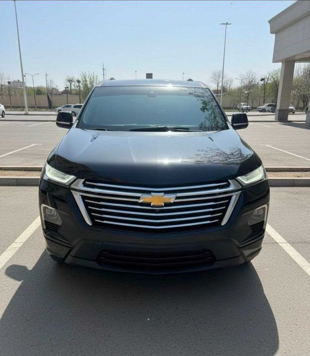 Срочно! Traverse Premier Черный! 2023г! 22 тыс км пробега! Чистая!