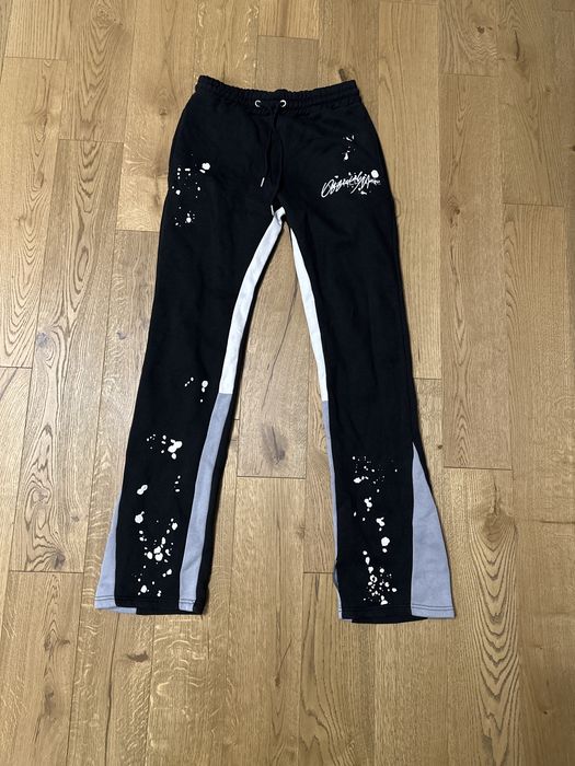 Pantaloni peste papuc