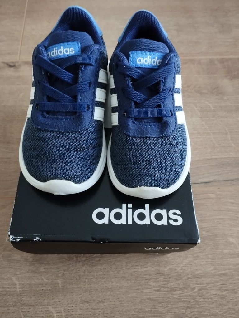 Бебешки маратонки Adidas 20 номер