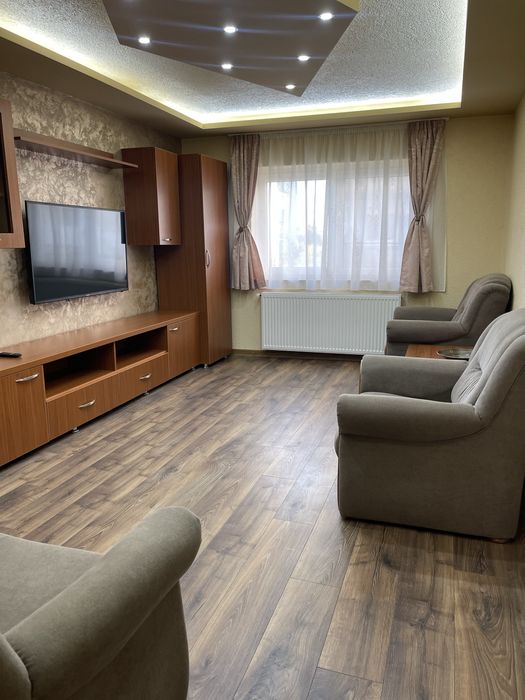 Ofer spre inchiriere apartament in Lugoj decomandat cu 2camere