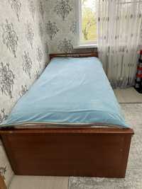 Продам 1 спальную кровать