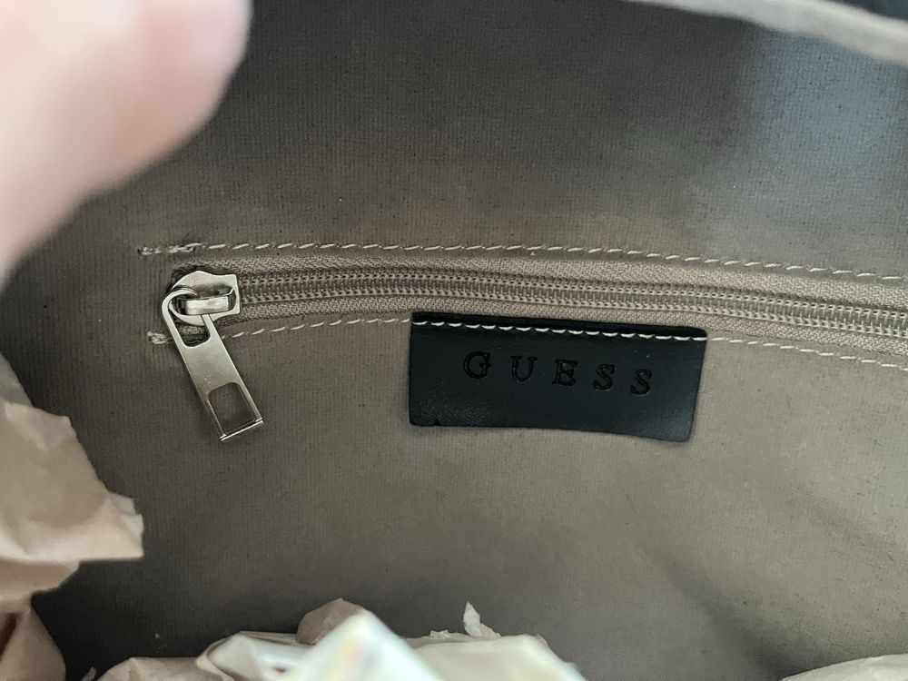 Дамска Раница Guess